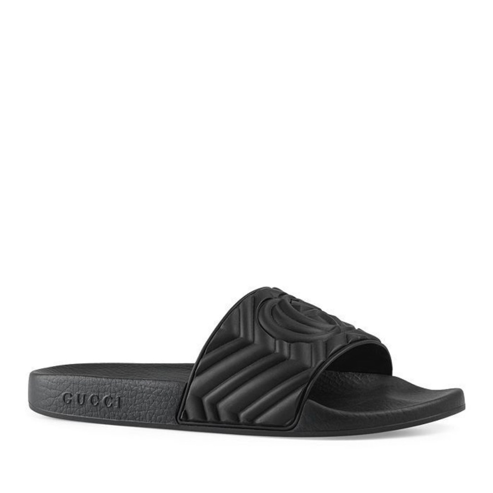 CLOSET SALE! Gucci Black Quilted Slide Sandals